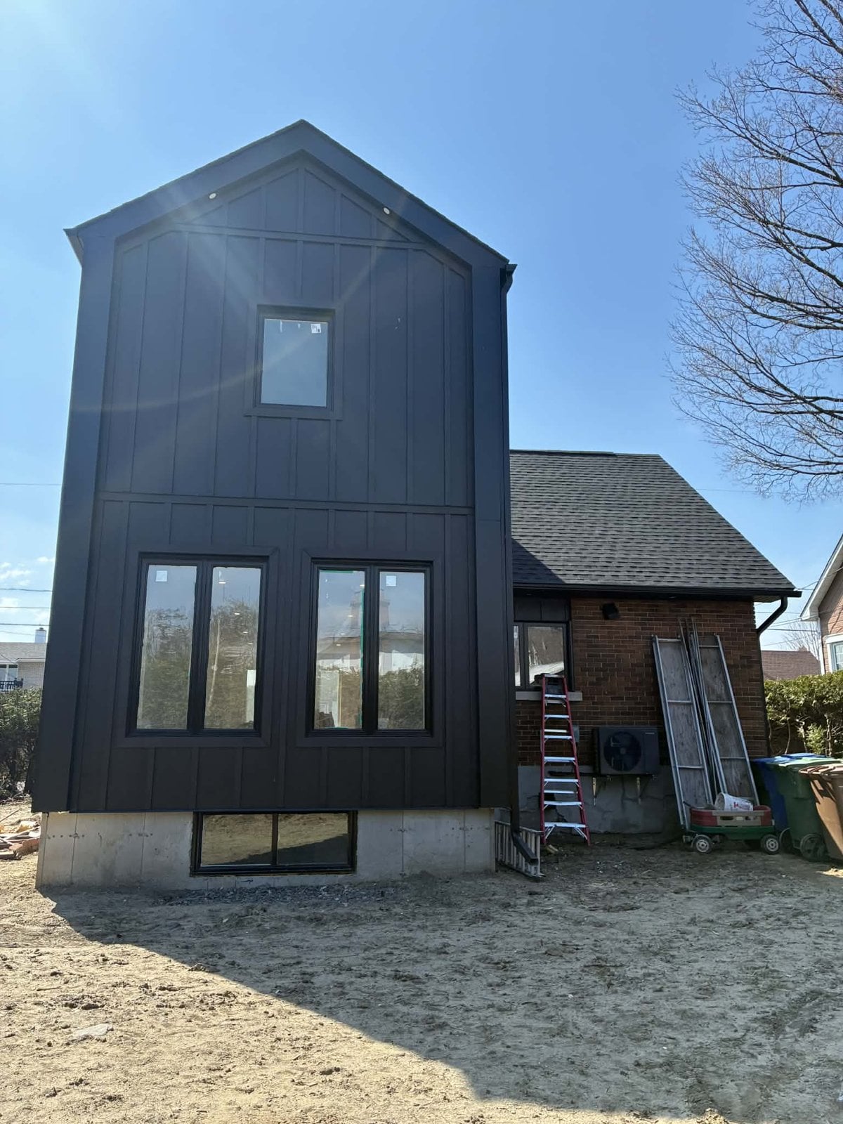 During the work: rear gable of the addition, beside the original brick house